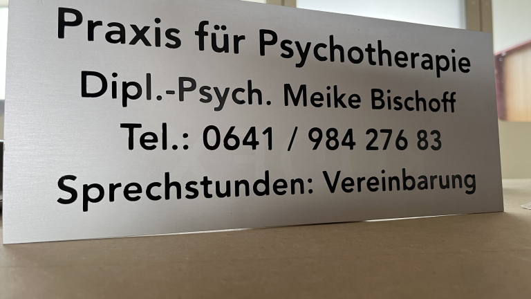 Ein klarer Auftritt am Eingang